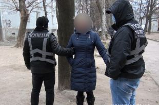 В Запорожье женщина продала своего сына для попрошайничества