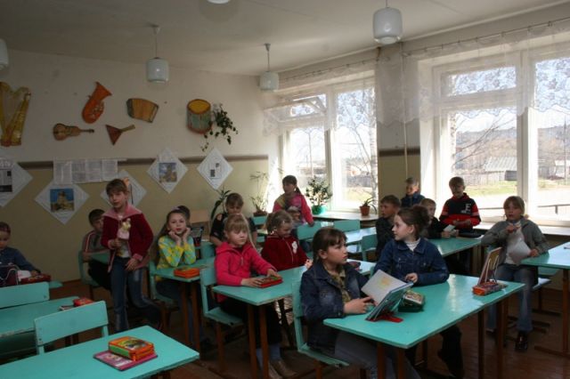 Сельские школы Псковской области обеспечат современным оборудованием