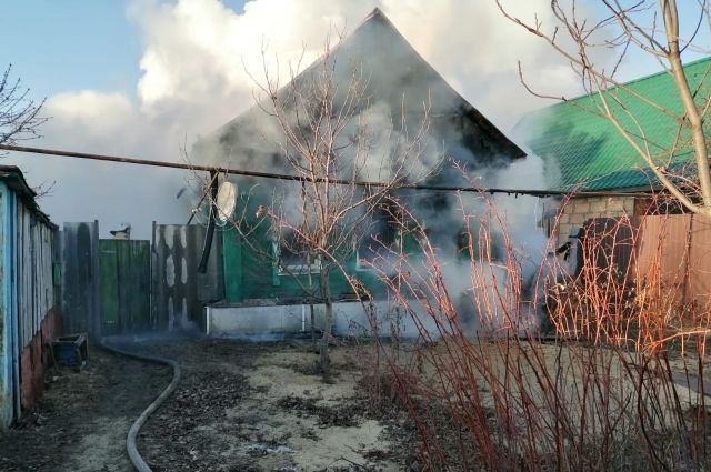 Два человека погибли при пожарах в Спасске и Евлашево