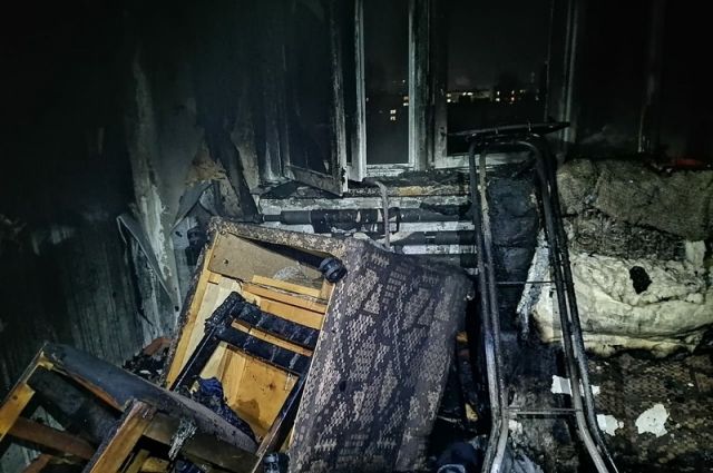 В Кувандыке на пожаре погибли двое, два человека спасены.