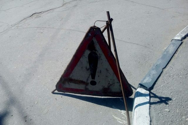 Из-за аварии на перекрестке в Перми растет пробка
