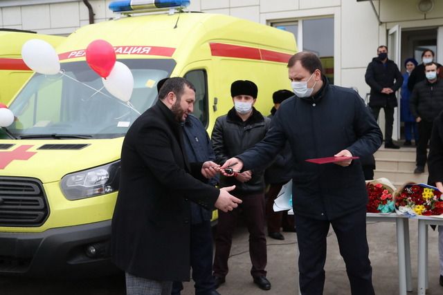 Больницы Ингушетии получили 22 новых кареты скорой помощи