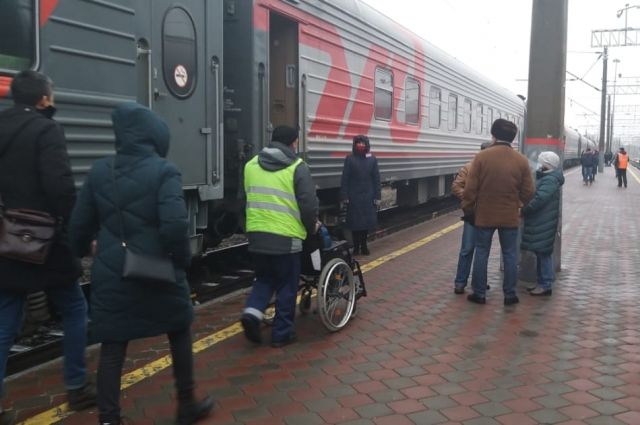6000 маломобильных граждан воспользовались услугой сопровождения на вокзале