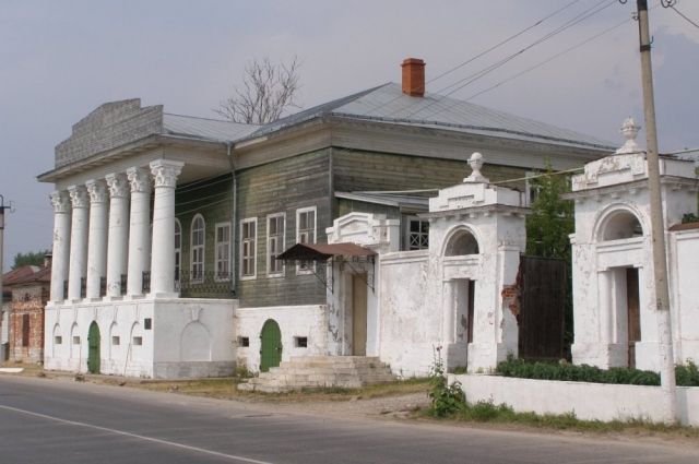 Дом Барковых в Касимове сгорел. Но есть ещё много других памятников архитектуры в регионе, которые нуждаются в защите...