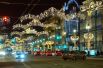 Новогоднее украшение Невского проспекта в Санкт-Петербурге.
