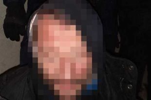 В Одессе мужчина пытался покончить с собой и угрожал взорвать дом.