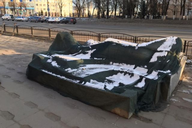 ОНФ добивается сохранения горельефа на здании в Смоленске