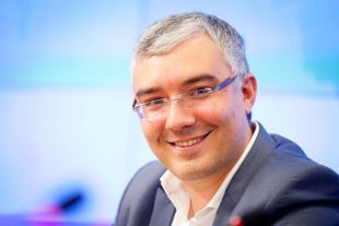 Специальный представитель президента России по вопросам цифрового и технологического развития, директор направления «Молодые профессионалы» АСИ и гендиректор Платформы НТИ Дмитрий Песков.