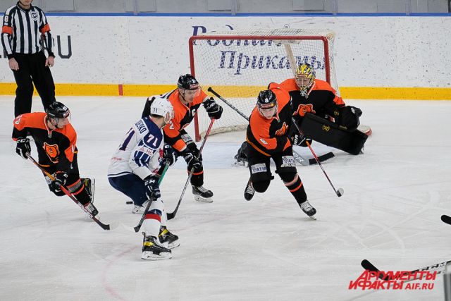 Домашний матч «Молот-Прикамье» - «Сокол» в Перми. Фотолента
