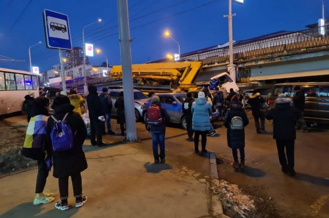 Массовое ДТП в Приморье — разбито 16 машин, погиб один человек