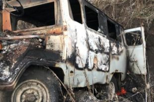 Контрабандисты подожгли бус с икрой после того как попали в ловушку: детали.