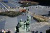 Военный парад в ознаменование 75-летия Победы в Великой Отечественной войне 1941-1945 годов на Красной площади в Москве.