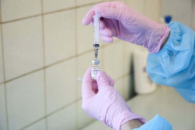 В Саратовскую область привезли еще 1200 доз вакцины от коронавируса