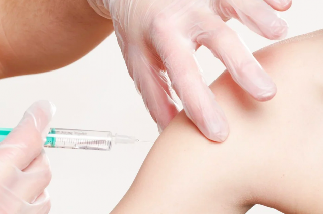 В Нижневартовске продолжается вакцинация против гриппа