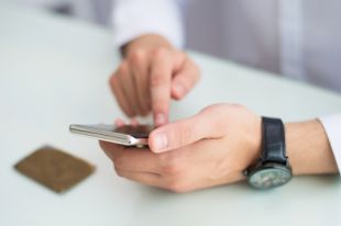 Мобильное приложение СберБанк Онлайн признано победителем премии Digital Leaders в номинации «Мобильное приложение года». В номинации были представлены приложения более двадцати финансовых организаций.