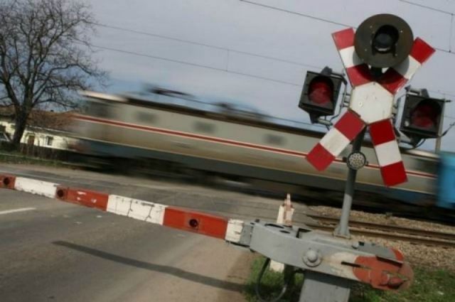 В Брянске временно закроют железнодорожный переезд