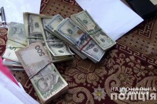 В Виннице чиновники присвоили более пяти миллионов гривен при закупке соли.
