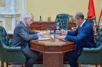 Министр спорта РФ Олег Матыцин встретился с губернатором Оренбуржья Денисом Паслером.