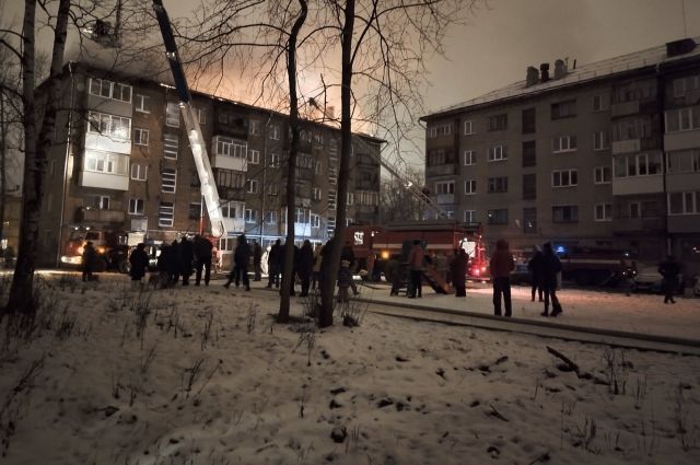Прокуратура нашла массу нарушений у УК горевшего дома на Студенческой