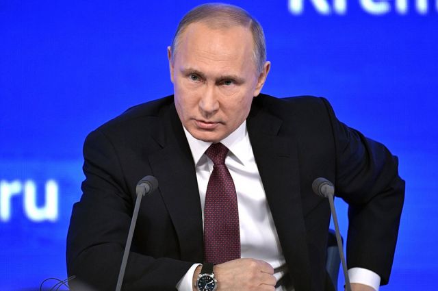 Самые яркие цитаты с пресс-конференций Владимира Путина