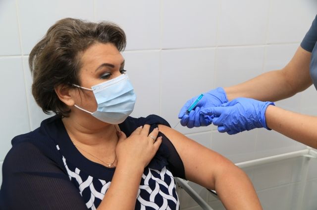 185 жителей Пензенской области сделали прививку от COVID-19