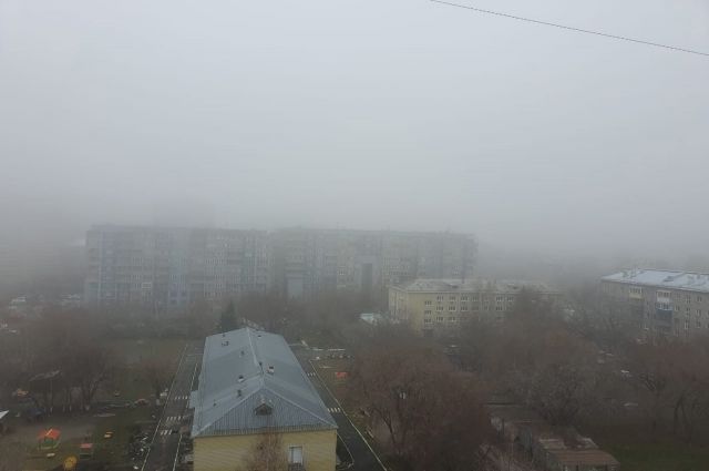 Сильный смог в центре Новосибирска насторожил жителей