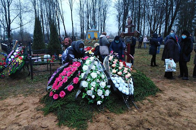 Похороны главы района состоялись в Порхове
