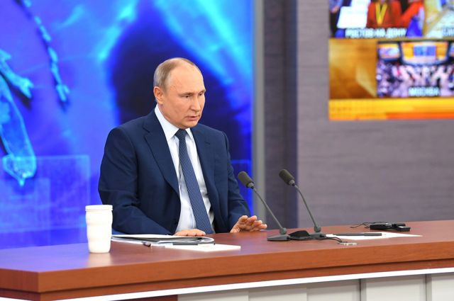 Владимир Путин оценил работу системы здравоохранения во время пандемии