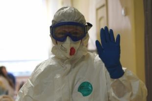 Врач-кардиолог хотела внести свой вклад в борьбу с новой инфекцией.