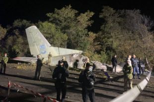 Печерский райсуд по делу о катастрофе АН-26 арестовал командира ВЧ Глазунова.