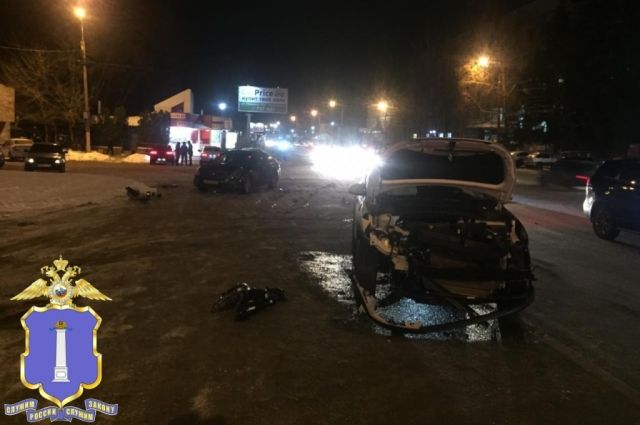 В ДТП с двумя иномарками на севере Ульяновска пострадали две пассажирки