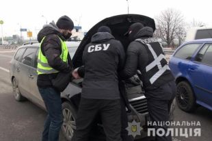 В Запорожье разоблачили канал незаконной переправки граждан в ДНР.
