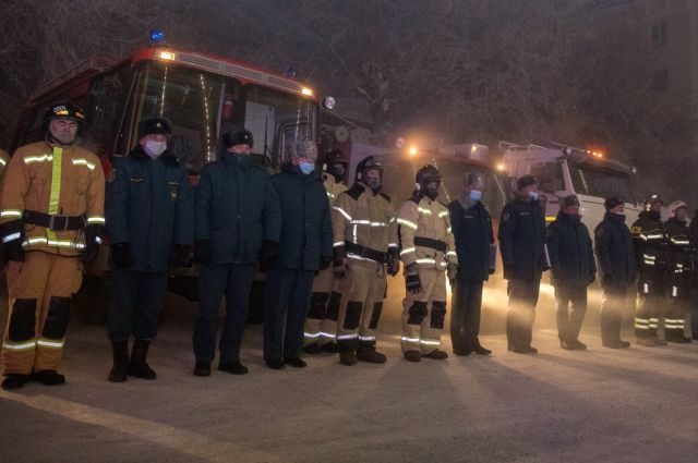 В День спасателя в Новосибирске прошел торжественный развод гарнизона