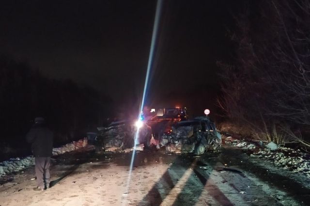В Одоевском районе при лобовом столкновении скончались два водителя