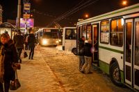 ​Как будет ходить общественный транспорт в новогоднюю ночь в Новосибирске, рассказал заместитель главы департамента культуры мэрии Новосибирска Владимир Державец на пресс-конференции в ТАСС. 