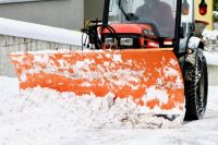 На администрации округов Оренбурга завели дела за некачественную уборку снега в городе.