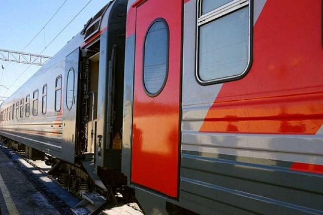В новогодние праздники туристический поезд «Сочи» свяжет Кисловодск и Гагру