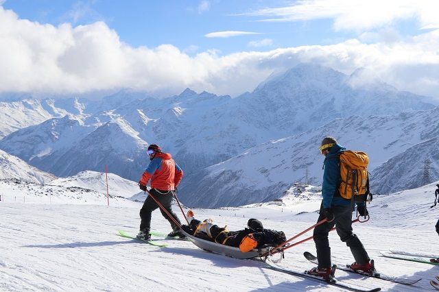 «Горы ошибок не прощают». Как сделать безопасными каникулы в горах Кавказа