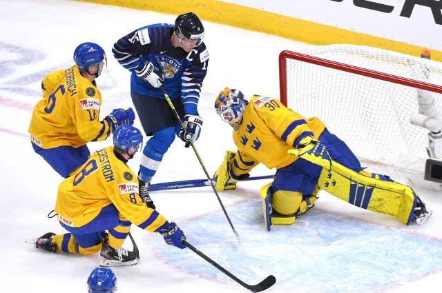 Шведы уступили финским хоккеистам в четвертьфинале молодежного ЧМ