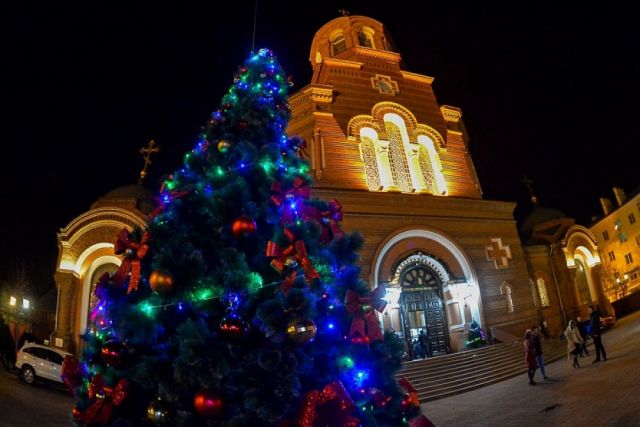 Службы в храмах Краснодара на Рождество покажут в прямом эфире