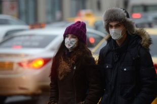 В Минздраве прогнозируют рост случаев COVID-19 после новогодних праздников