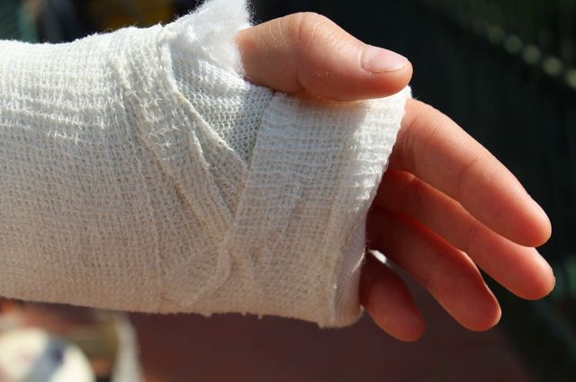 В Краснодаре медики восстановили кисть человеку после тяжелой травмы