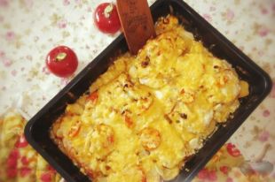 Блюдо на Рождество: рецепт мяса по‑французски с картофелем и помидорами