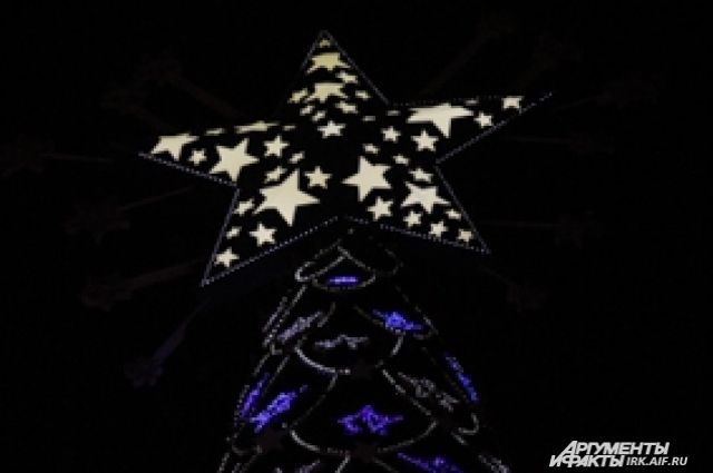 Новогоднее освещение в Северном округе Оренбурга демонтируют за 200 тысяч
