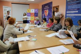 Сибирские пенсионеры завершили цикл вебинаров, который проводила для них компания «Ростелеком» в 2020 году.