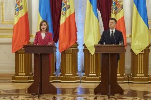 Зеленский и Санду договорились создать Президентский совет