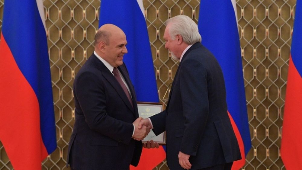 С генеральным директором ЗАО «Редакция газеты «Московский Комсомолец» Павлом Гусевым.