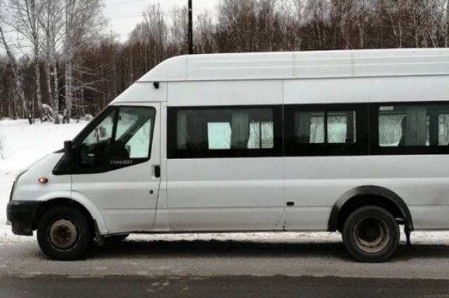 С 15 января начнёт курировать автобус между Новгородом и Псковом