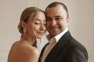 Жена Виктора Павлика сообщила, когда отпразднуют свадьбу