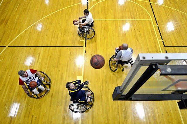 Тюменские инвалиды узнают о спорте больше
